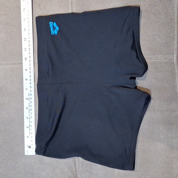 ARENA swimming trunks - Picture 2 of 5